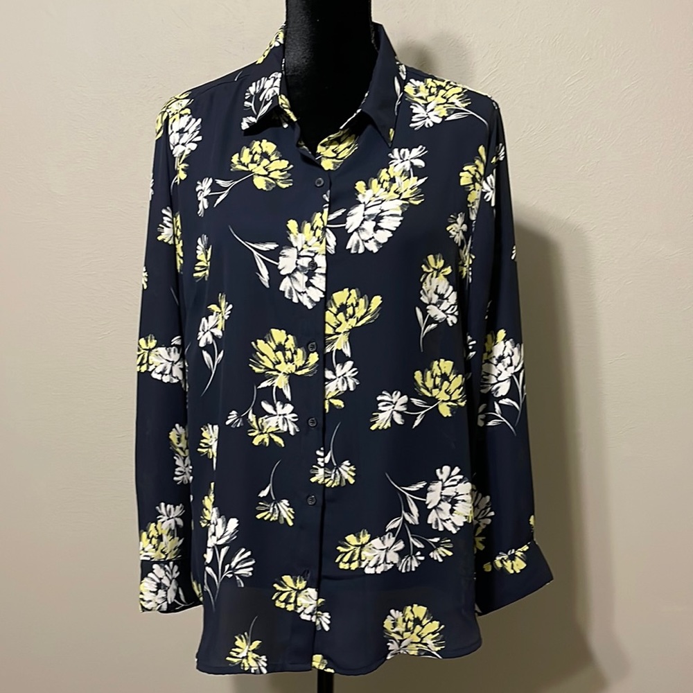 Banana Republic Factory LS Blouse, XLP Navy Floral Print